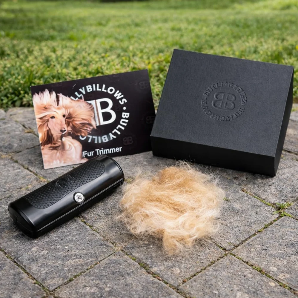 BullyBillows Peine para perros y mascotas, herramienta profesional de aseo para mascotas con agarre de goma suave, 4 cuchillas suaves y tornillo de repuesto, color negro