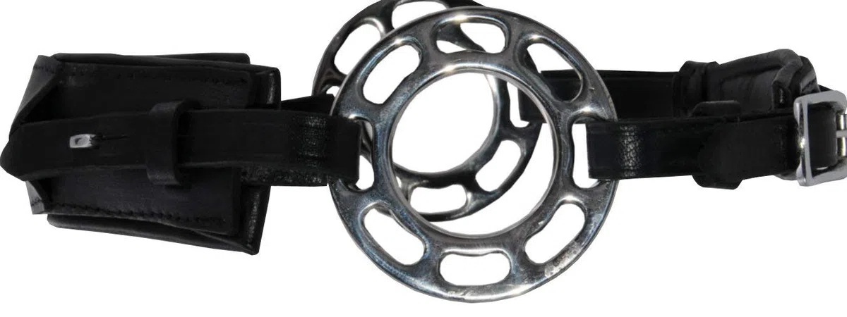 Reitsport Amesbichler AMKA Hackamore - Hackamore de piel ajustable en 3 posiciones, acolchado de piel sin morder con rueda