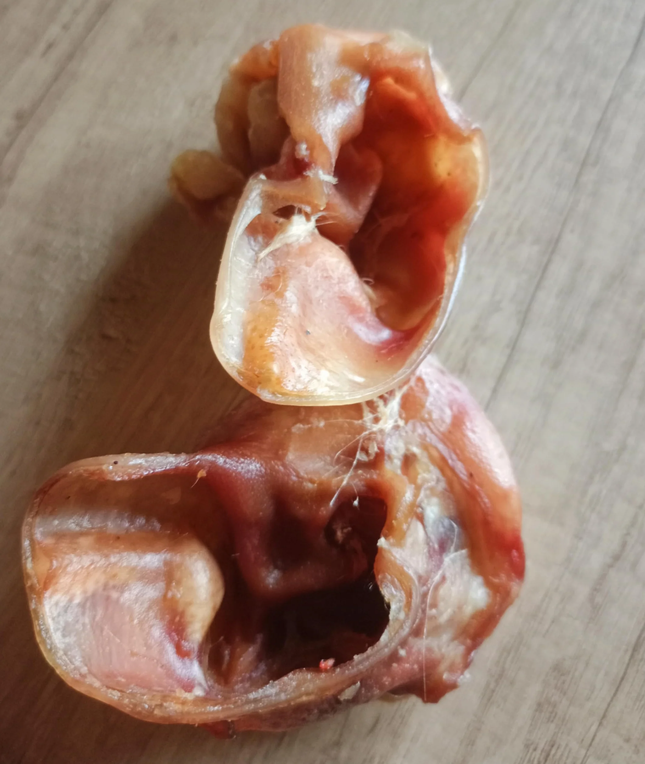 Orejeras de cerdo secas para perros, 5 kg, orejas de cerdo 100% naturales, aperitivos para masticar sin cereales y aditivos, artículos de masticación secados al aire directamente del fabricante. Lucze